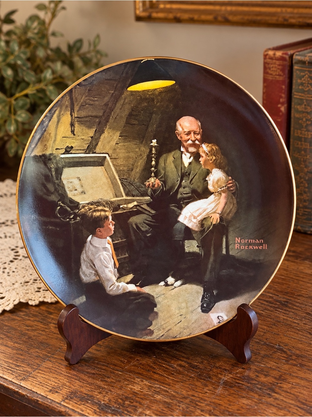 Norman Rockwell Grandpa’s Treasure Chest Knowles Collector Plate Light Campaign